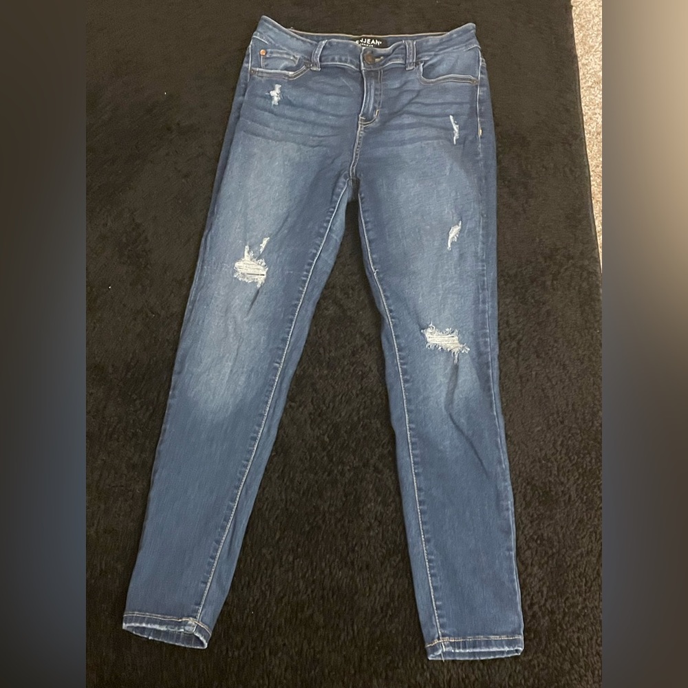 i was cleaning out my closet and found these old things lol, cant fit them